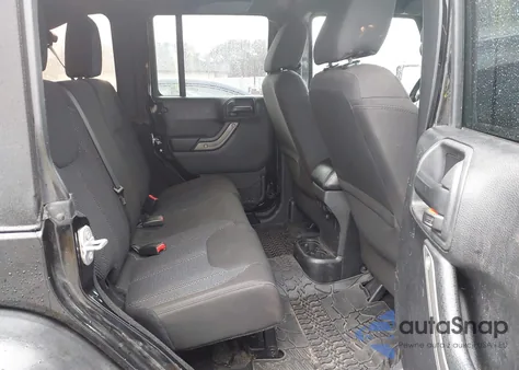 2016 Jeep Wrangler Unlimited Black Bear from USA, damaged, VIN 1C4BJWDGXGL133602